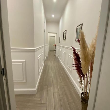 La dimora dei borboni Bed and Breakfast Napoli Esterno foto