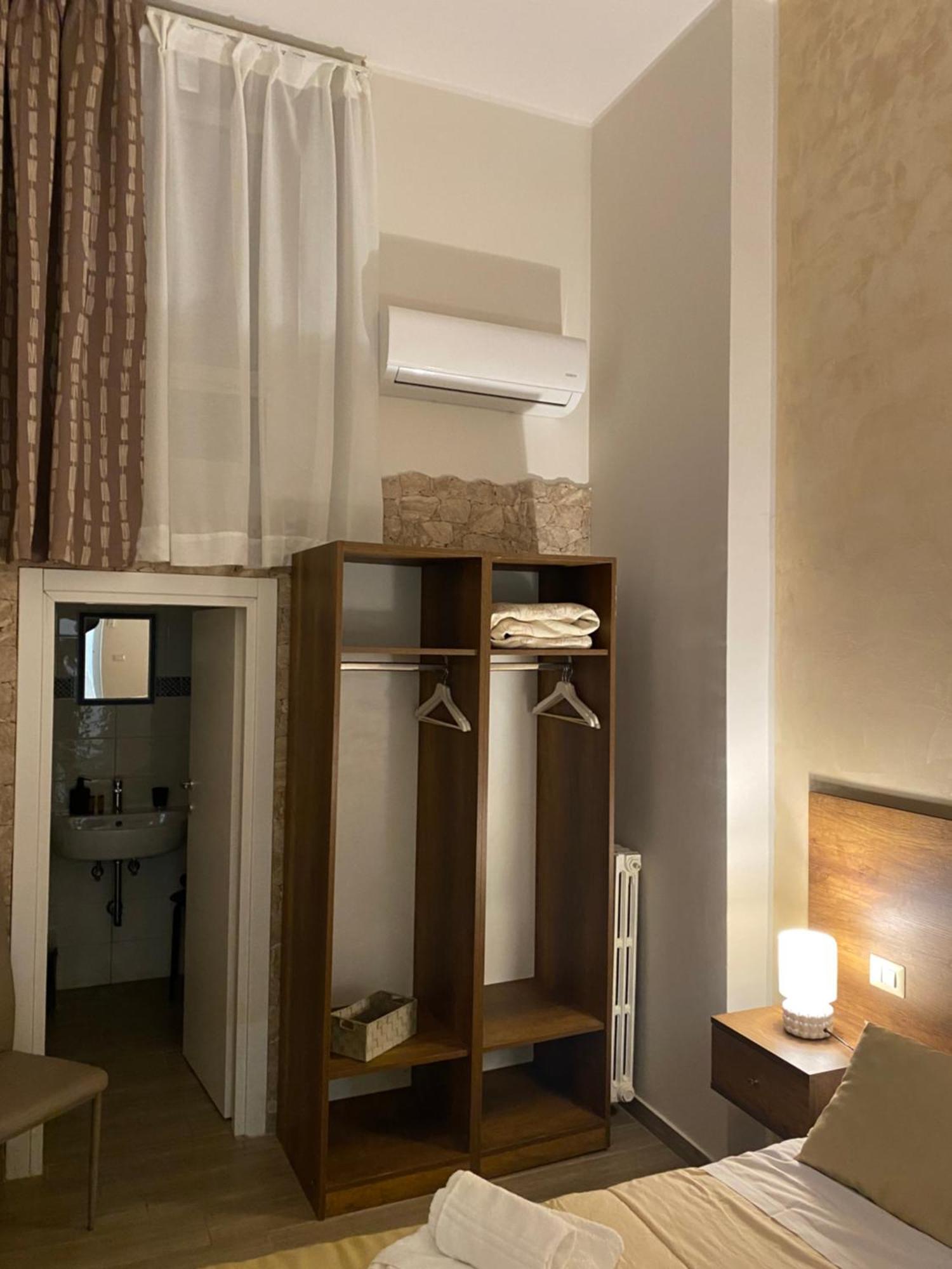 La dimora dei borboni Bed and Breakfast Napoli Esterno foto