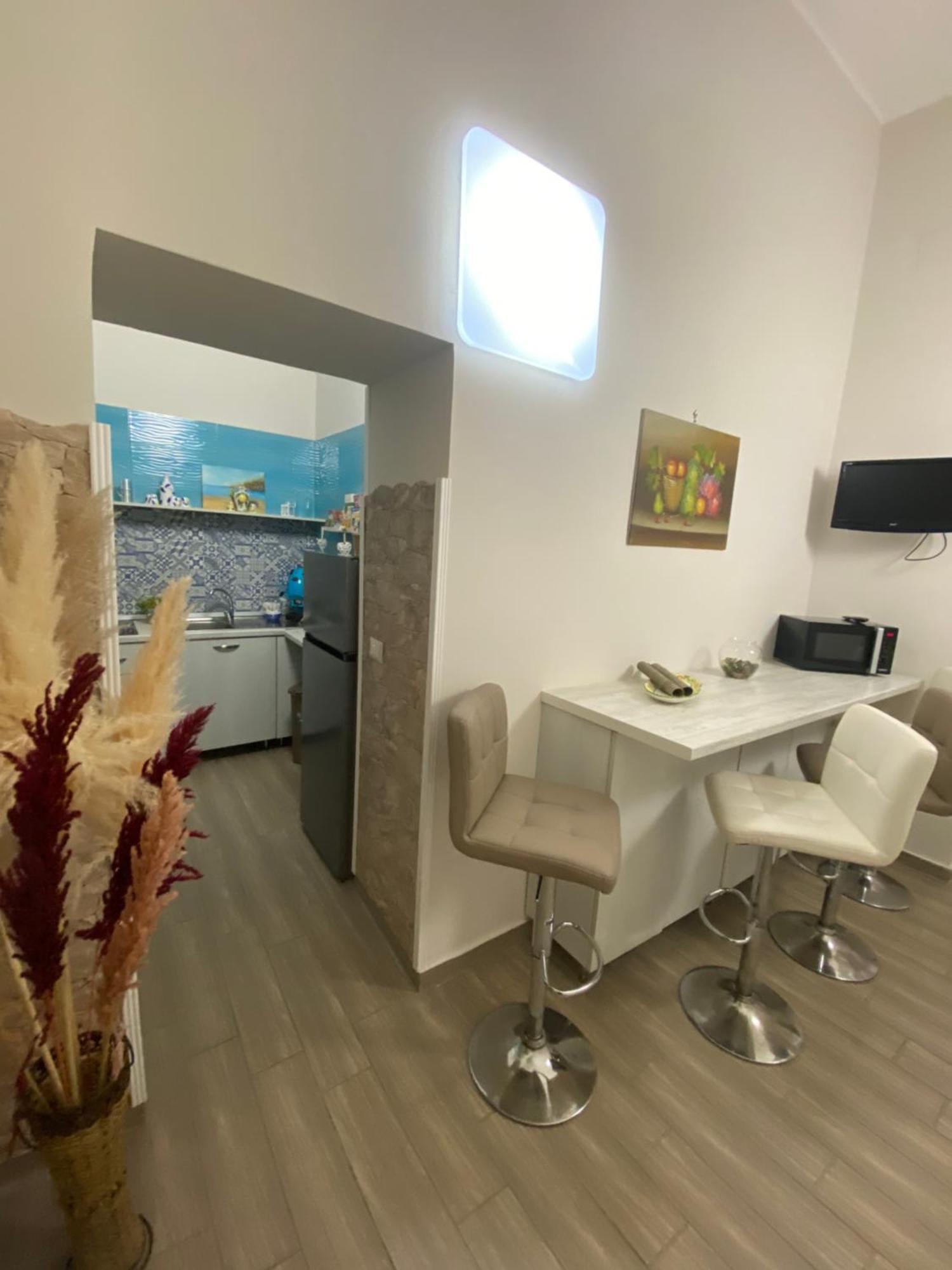 La dimora dei borboni Bed and Breakfast Napoli Esterno foto