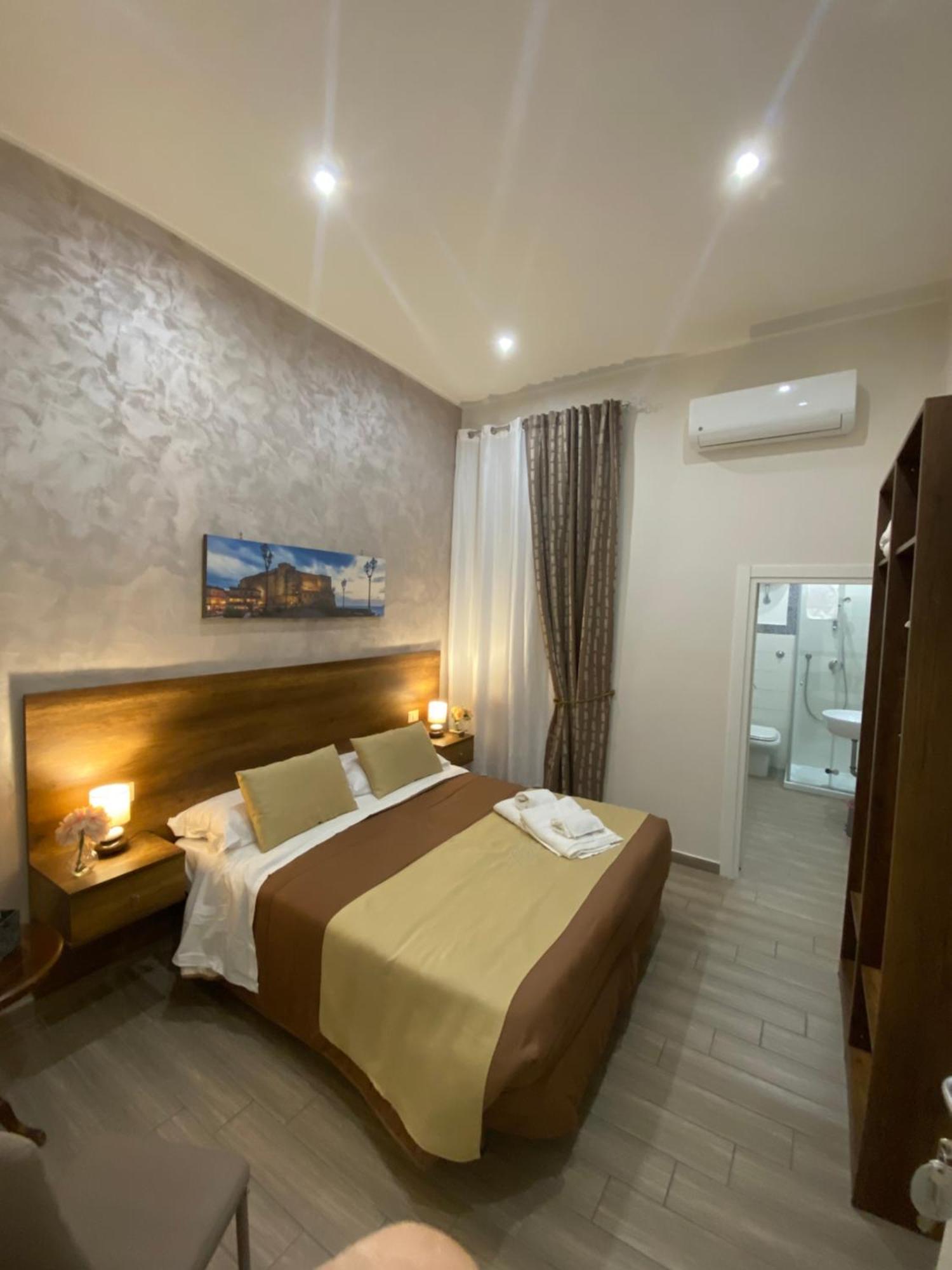 La dimora dei borboni Bed and Breakfast Napoli Esterno foto