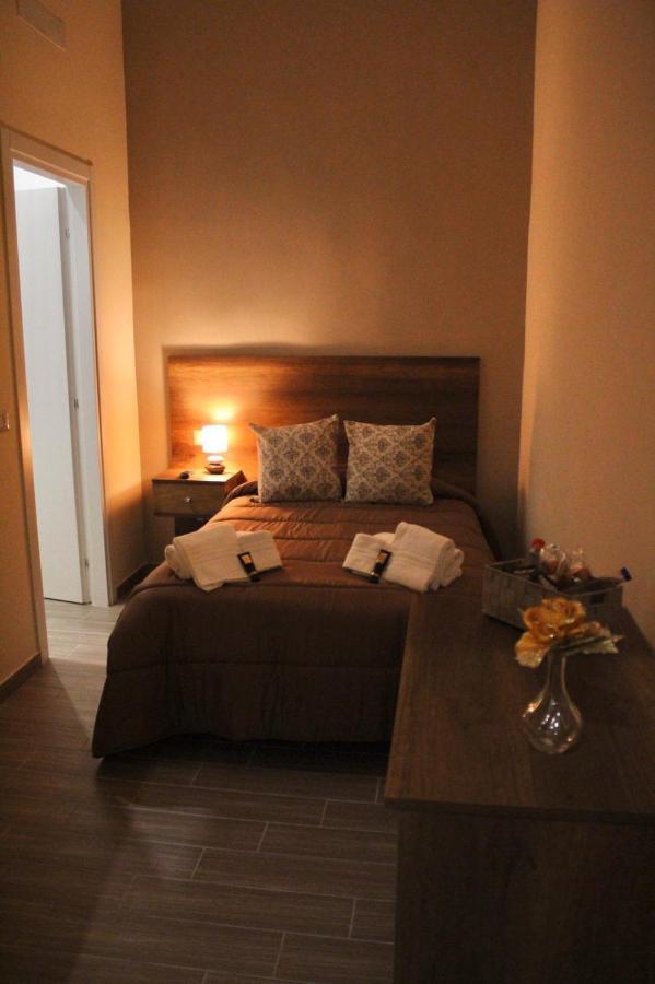 La dimora dei borboni Bed and Breakfast Napoli Esterno foto