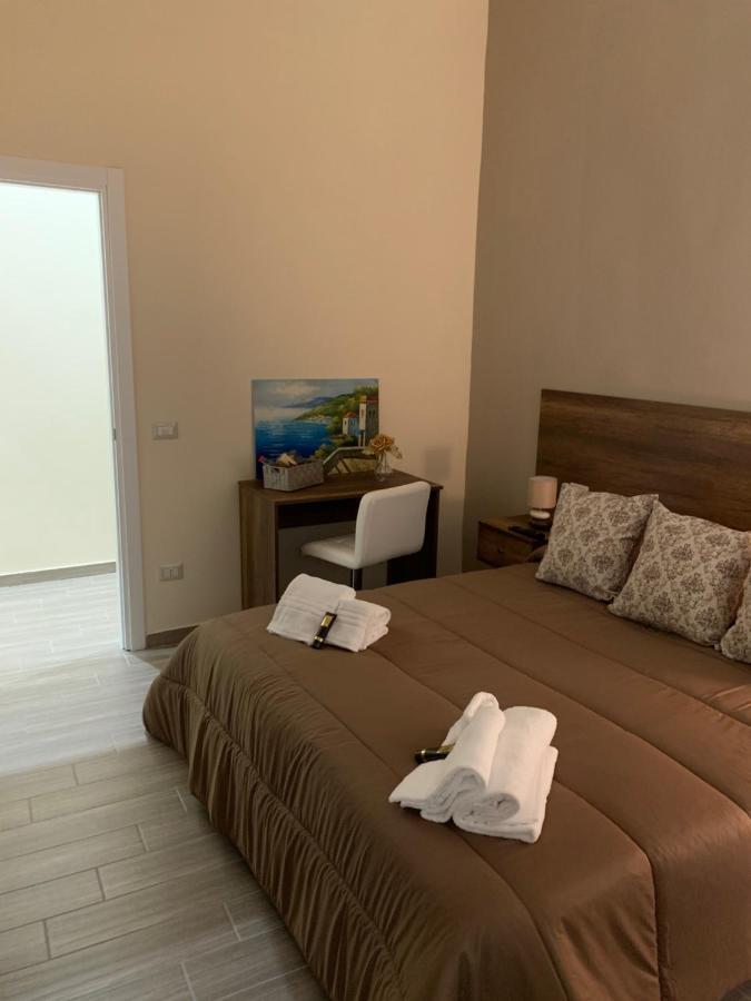 La dimora dei borboni Bed and Breakfast Napoli Esterno foto