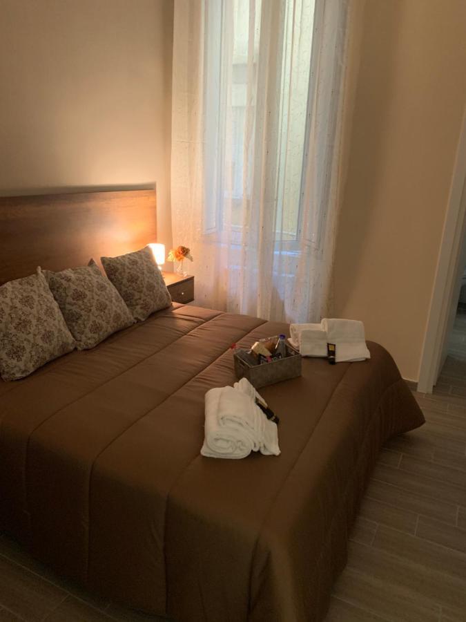 La dimora dei borboni Bed and Breakfast Napoli Esterno foto
